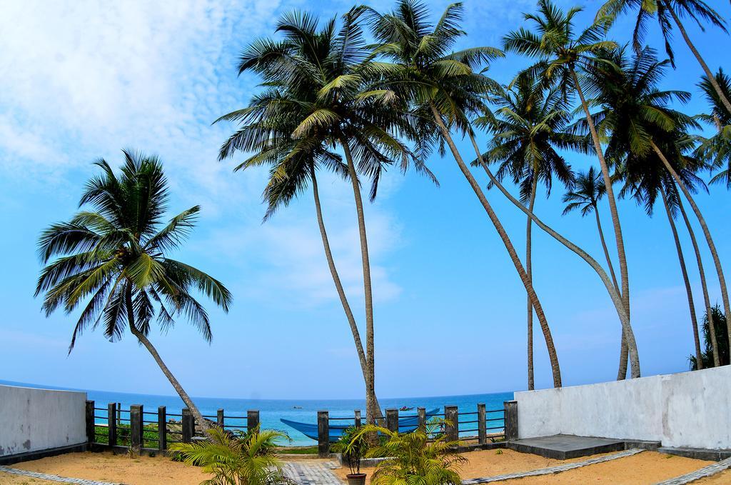 Rainbow Beach Hotel Hikkaduwa Exterior photo